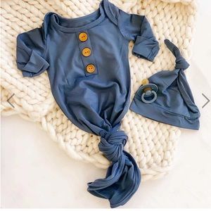 Caden Lane SOLID DUSTY BLUE BAMBOO BABY KNOT GOWN & HAT